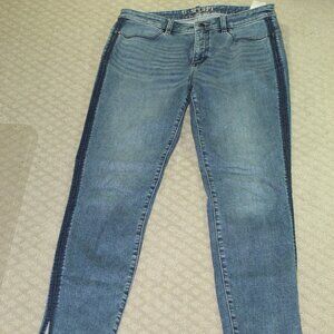 G Giuliana G-Sculpt Women's Size 32" x 30" Straight Santa Monica Wash Blue Jeans